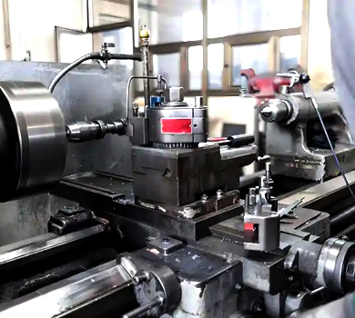 Through customized RV cycloidal gear reducers, meet the stringent requirements of CNC lathes for high precision, high rigidity, low error, compactness, and high-temperature resistance